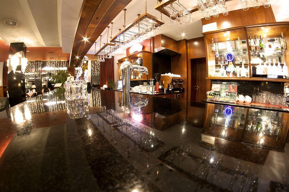 Parkhotel Vienna Bielsko-Biała Exterior foto